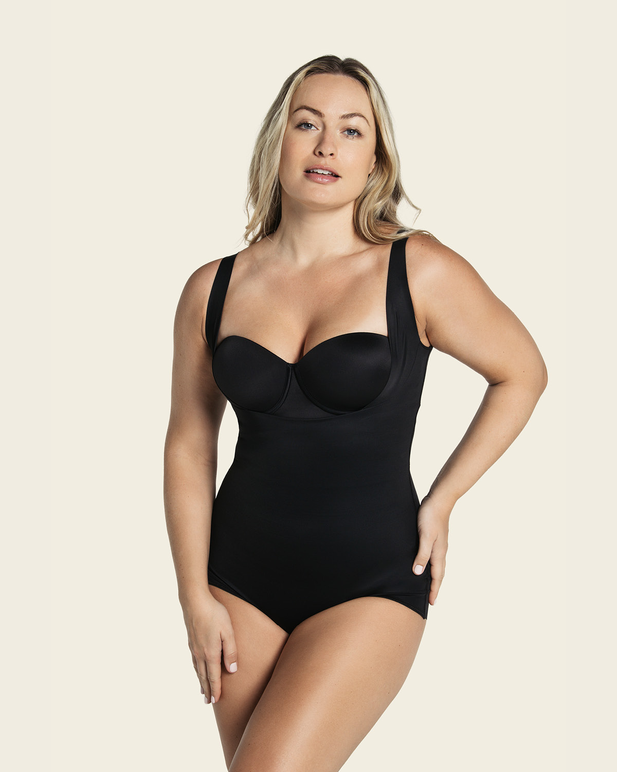 Body classique sculptant le corps - Leonisa - Modalova