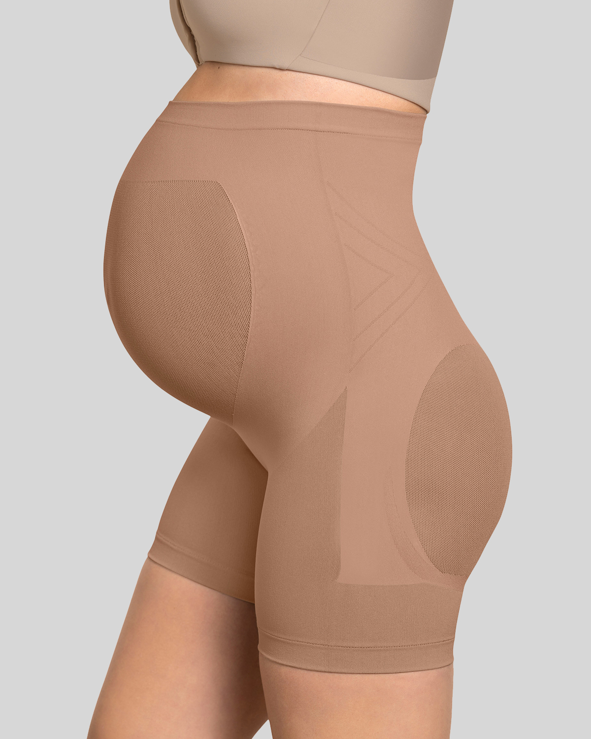 Culotte gainante pour un maximum de soutien et de confort pendant la grossesse - Leonisa - Modalova